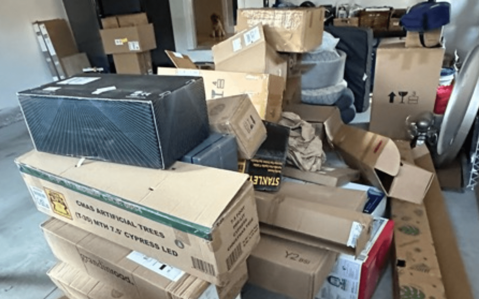 Commercial Junk Solutions/Clean Outs